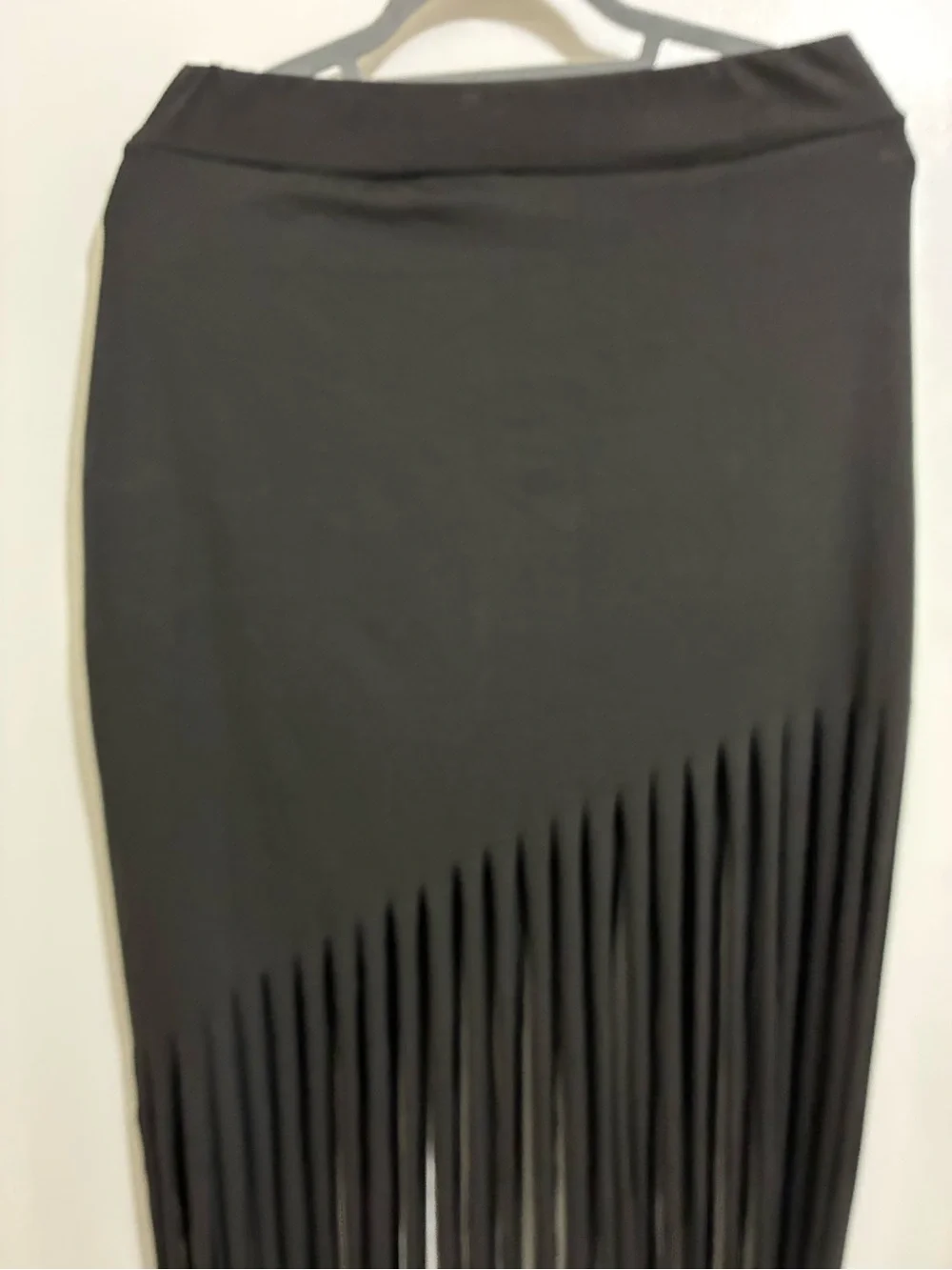 Black Fringe Midi Skirt - Women size large - Picture 5 of 6